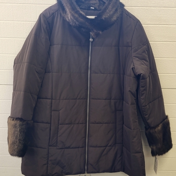 Laurier Puffer Coat with Faux Fur Detail Size 1X - Picture 2 of 14